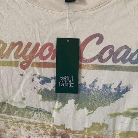 WildFable Women’s Oversized Graphic Tshirt NWT SIZE S - Picture 3 of 5